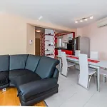 아파트 International Radic 마카르스카