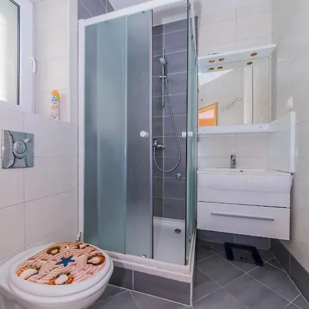 International Radic * Makarska