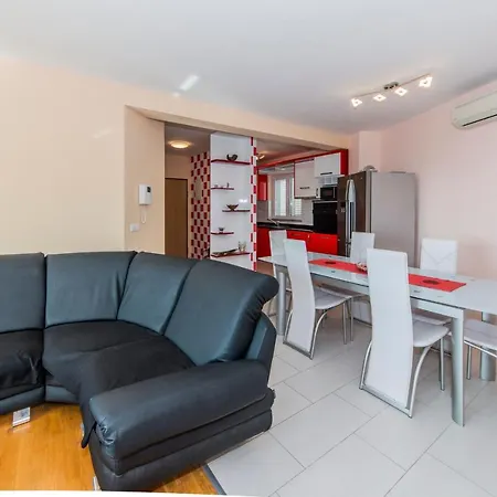 Apartment International Radic Makarska