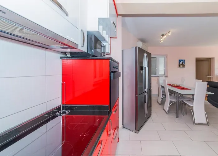 International Radic * Makarska