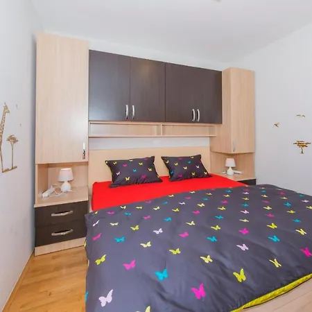 International Radic * Makarska