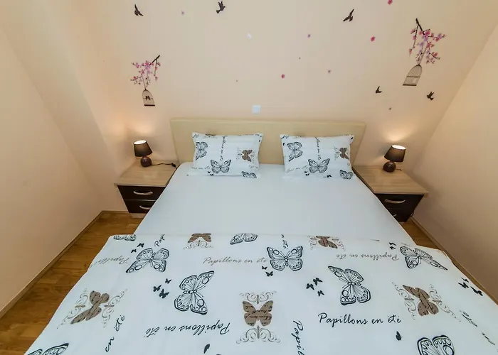 Lägenhet International Radic